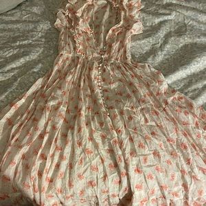 DOEN CARNATION DRESS IN WHITE POPPY 🤍💗